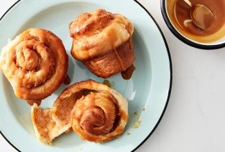 Caramel-Apple Cinnamon Buns