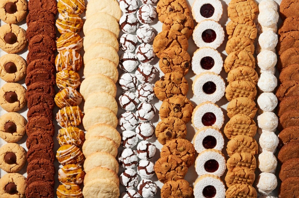 Multiple different Christmas cookies
