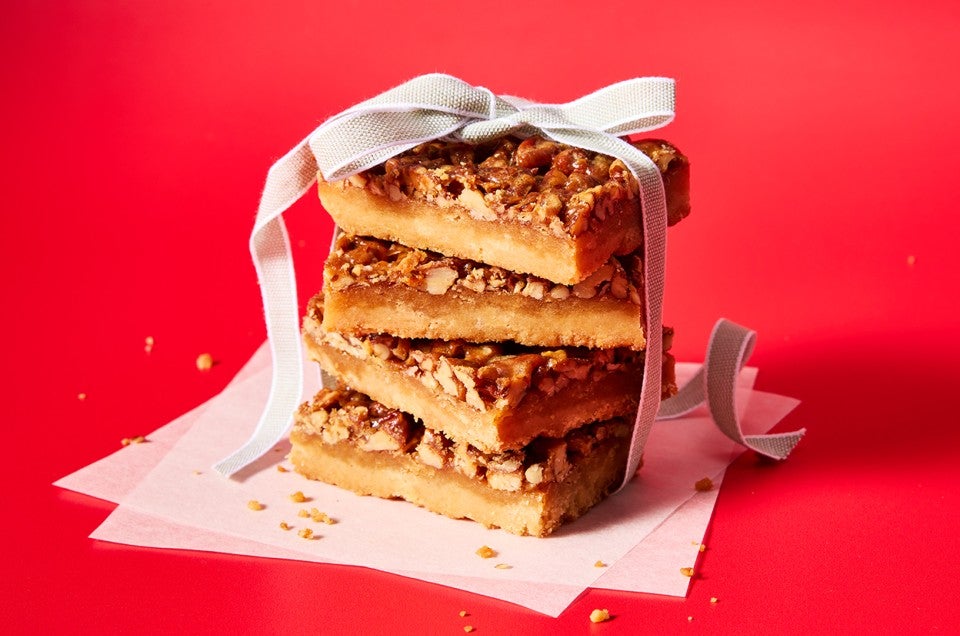 Easy Pecan Pie Bars - select to zoom