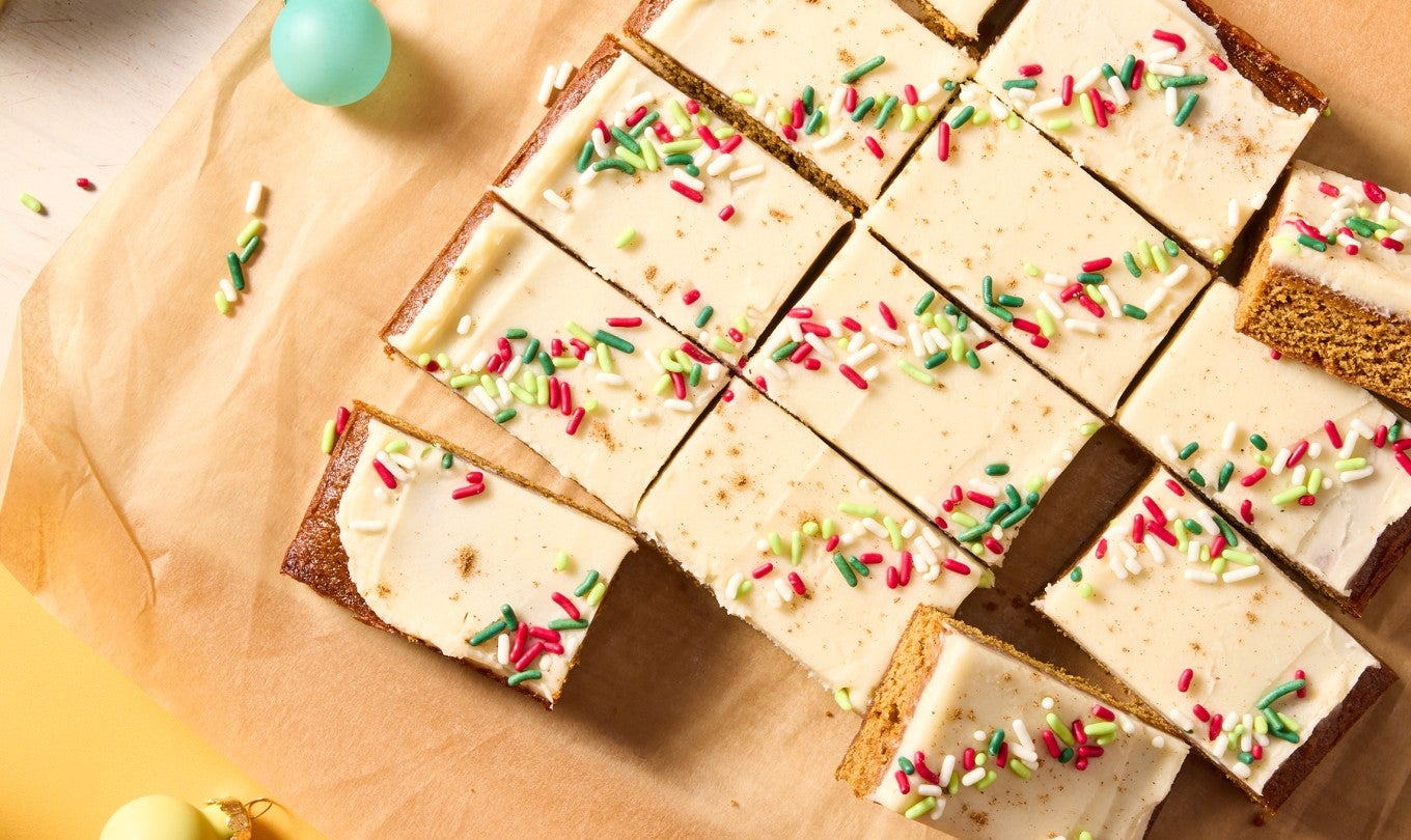 Fast Frosted Gingerbread Cookie Bars