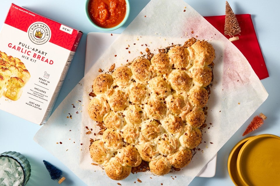 Fast Christmas Tree Pull-Apart Bread - select to zoom